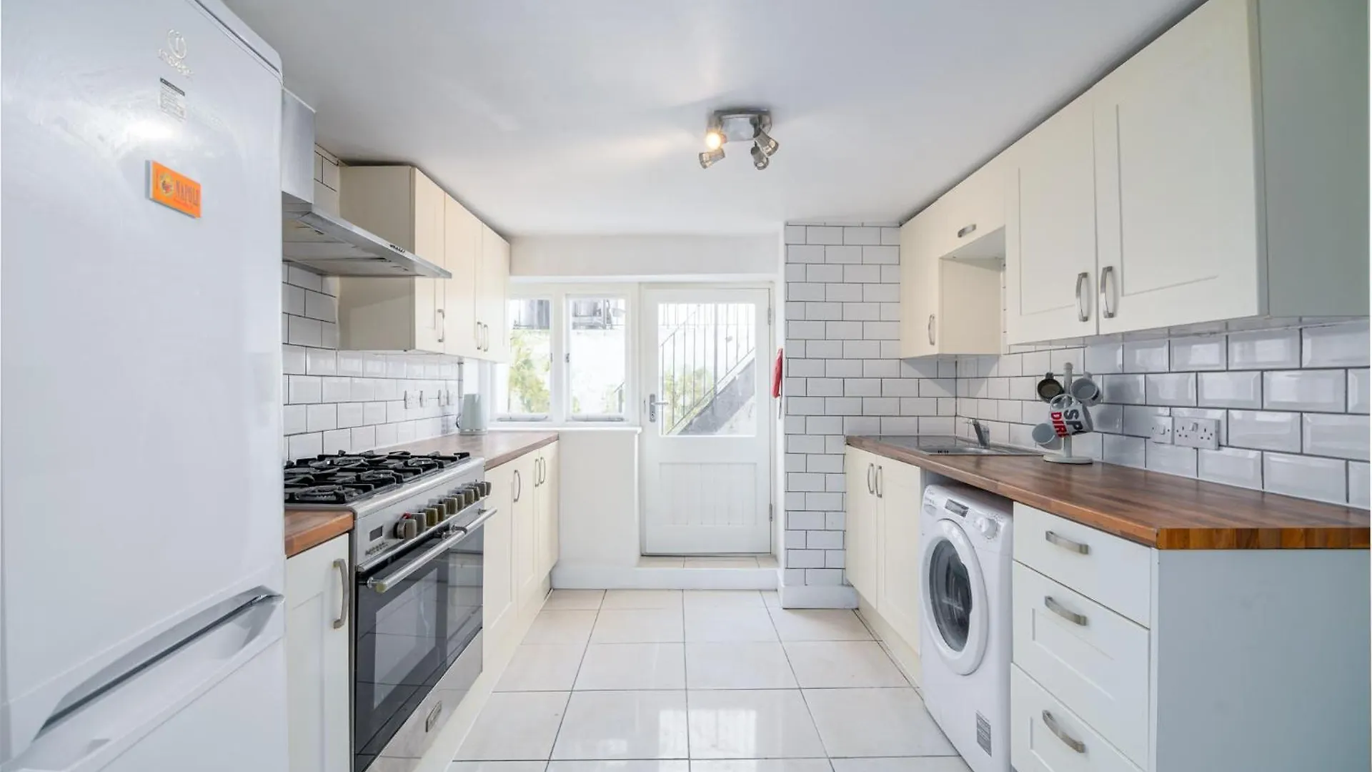 Beautiful House Refurbished Hotel London 0*,